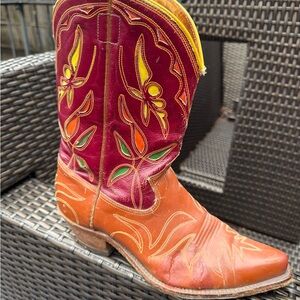 Rare vintage 60s butterfly inlay Acme cowboy Boots *read
